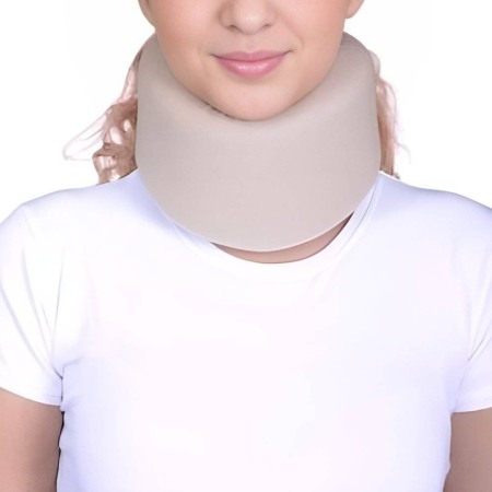 Orteza cervicala, Guler cervical tip colar din burete [1]