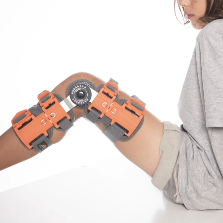 GENUNCHI - Orteza de genunchi reglabila pentru copii