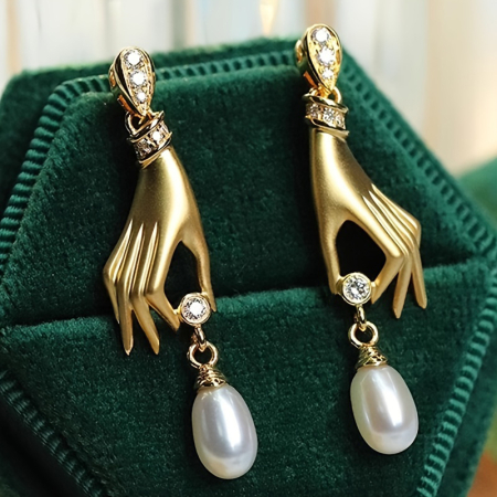 Cercei stil vintage placati cu aur de 18 K, cu perla si cristale de zirconiu [2]