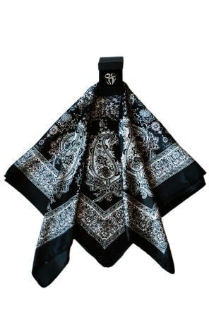 Produse - Esarfa satinata multicolora model 9, imprimeu Paisley, cu inel argintiu, 60 x 60 cm