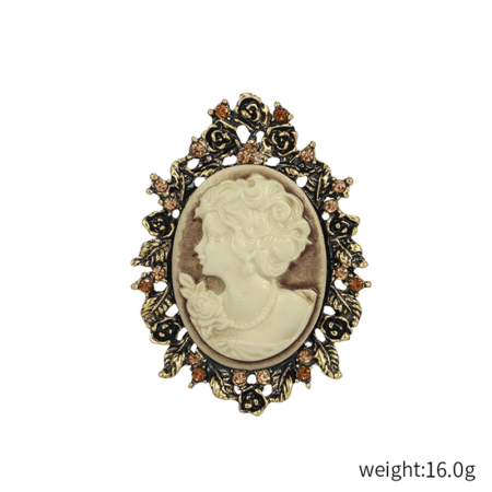 Produse - Martisor brosa camee aurie, model 13