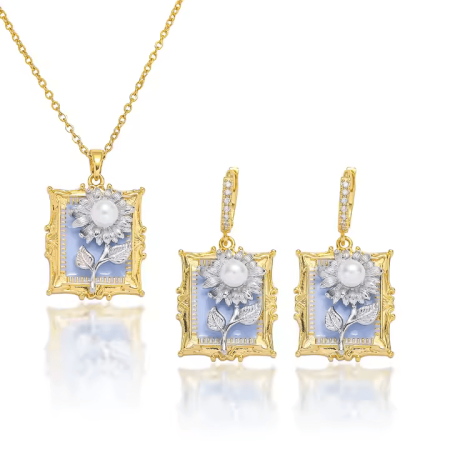 Produse - Set bijuterii vintage placate cu aur de 18 K, cu floare-perla si strasuri