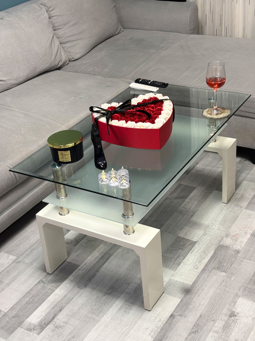 Aranjament floral Eternal Love cu 57 trandafiri de săpun Revanum [5]