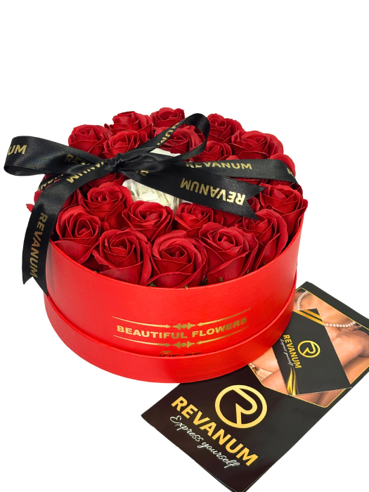 Aranjament floral Pure Bloom cu 26 trandafiri de săpun Revanum [4]