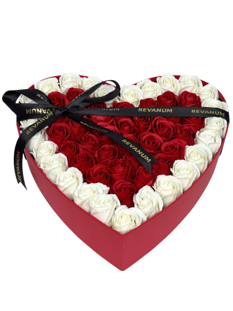 Aranjamente florale - Aranjament floral Eternal Love cu 57 trandafiri de săpun Revanum