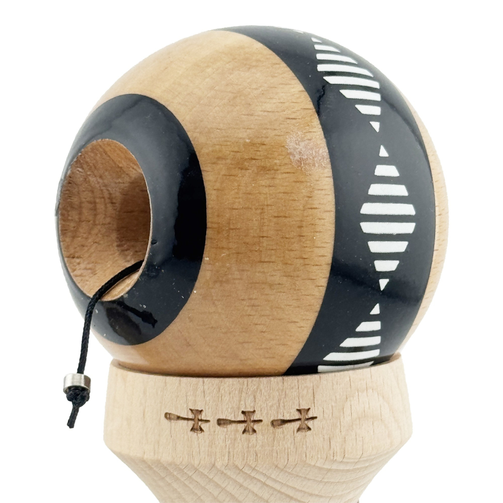Kendama X FREQUENCY, Profesionala, Cupe Mari, Super Sticky, Gaura in Baza, Rulment, Ata 55cm, Negru/Maro [5]