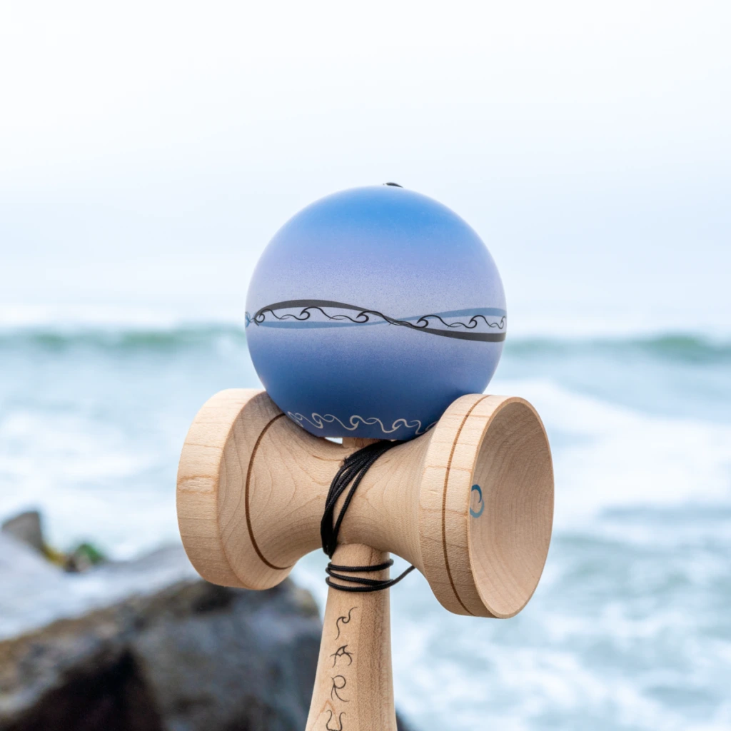 KROM Kendama Pro Model Naru - Nami Mod [11]