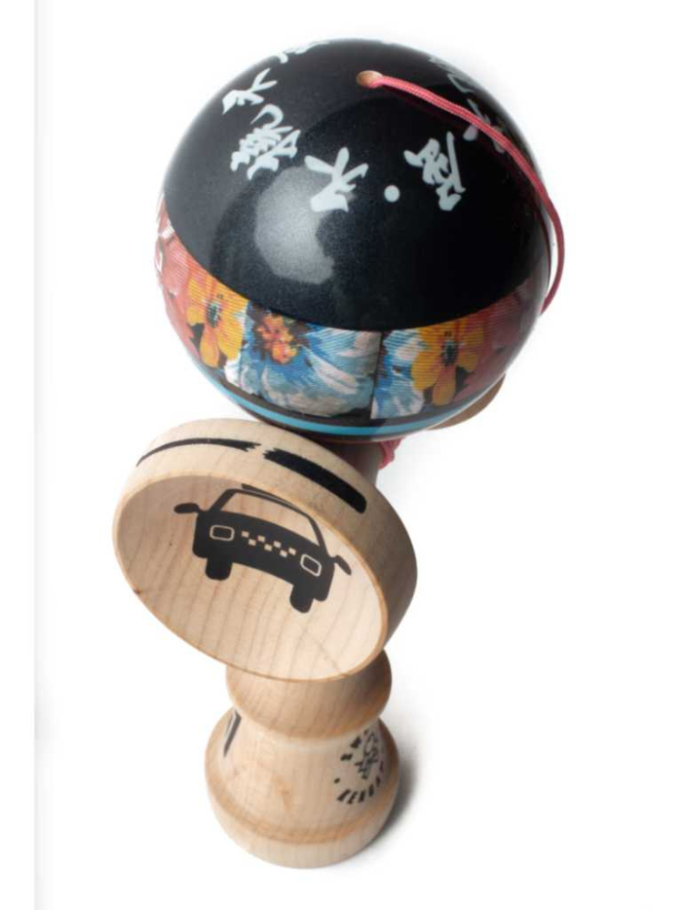Cumpara Max Norcross Pro Model Kendama - Sweets Sweets The Max Norcross Pro Model Kendama by Sweets Product Features: Maple BOOST shape ken Balance Bevel in Base Laser-Etched ken and cups Choice of Sticky Clear or Cushion Clear finish Extra string, sticker pack & instructions. Kendama originala din lemn, ideala pentru freestyle, antrenament si competitie. Potrivita pentru incepatori si avansati. [3]