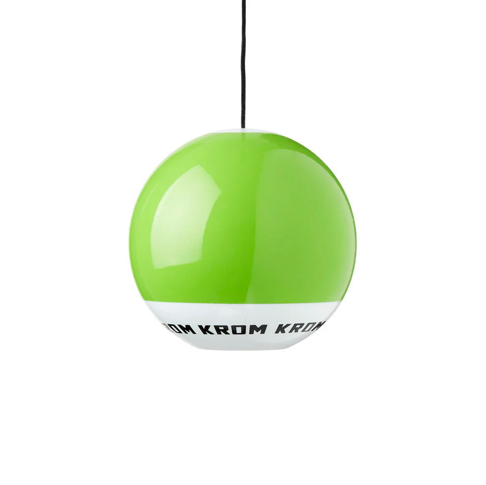 Cumpara Kendama Krom POP LOL STICKY Lime Green KROM <h2>Kendama Krom POP LOL Lime Green – Originală Lemn de Fag</h2><p><strong>Controlează mai bine fiecare trick</strong> datorită stratului <em>sticky</em> de pe tama (61 mm) și echilibrului optim al ken-ului din lemn de fag.</p><ul> <li>Lemn: fag finisaj de calitate</li> <li>Tama: 61 mm vopsea sticky pentru aderență</li> <li>Gaură centrală optimizată pentru lacing</li> <li>Sfoară rezistentă + bead incluse</li> <li>Potrivită pentru începători și avansați</li></ul><p>Concepută de <strong>KROM</strong> pentru sesiuni zilnice – de la primul spike până la combinații avansate de lighthouse lunars și stil flow.</p>. Kendama originala din lemn, ideala pentru freestyle, antrenament si competitie. Potrivita pentru incepatori si avansati. [7]