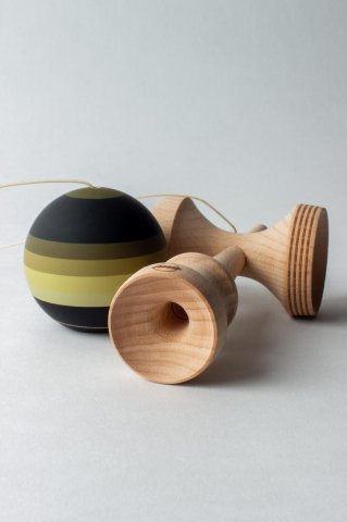 Sweets Kendama Four Piece Dune Turbo AntiSkid 2.0 [2]