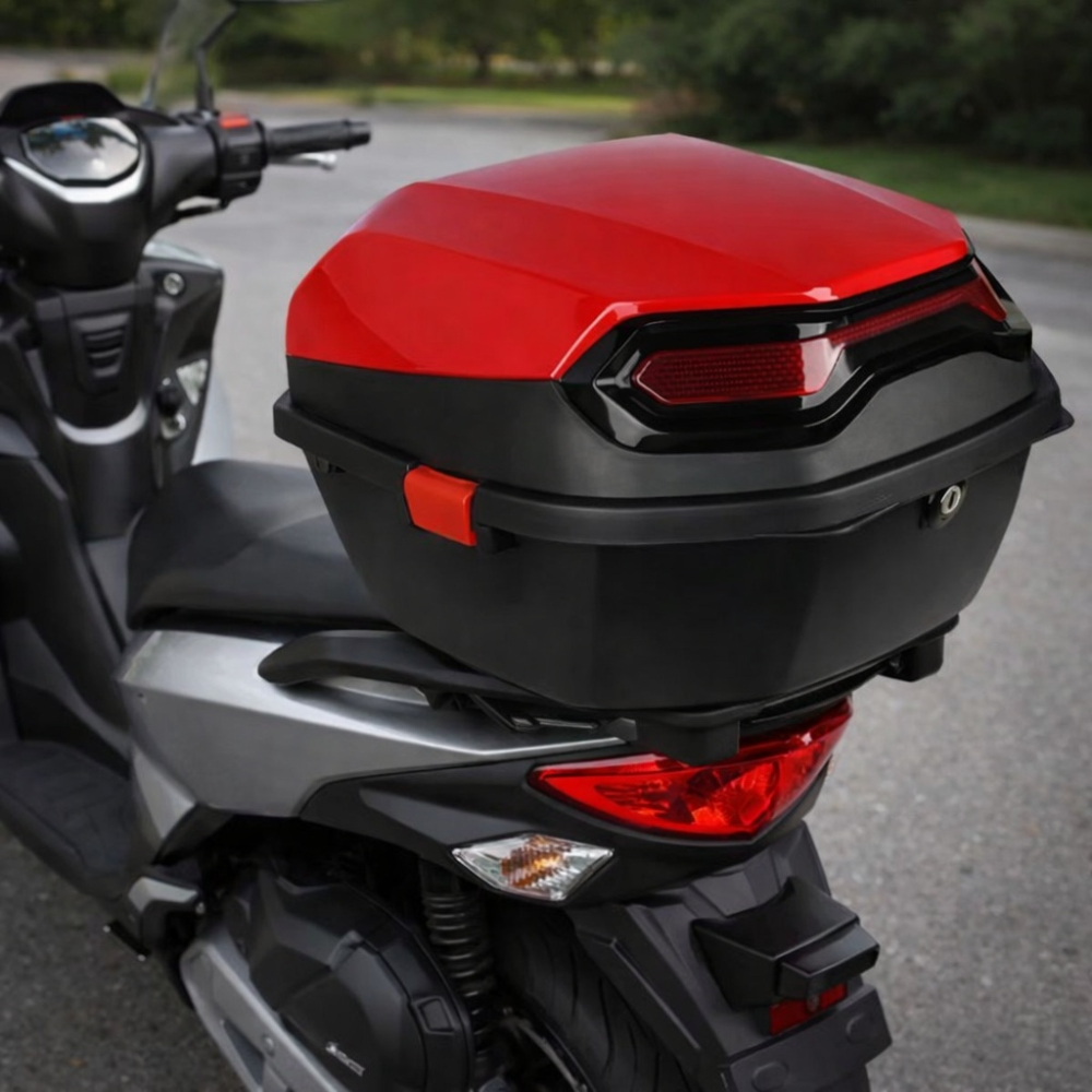 Cutie portbagaj 777 roșie 40L | Portbagaj scuter cu cheie și stop reflectorizant [3]