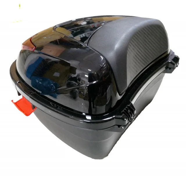 Cutie portbagaj model nou neagră pentru scuter | Stop reflectorizant + închidere cu cheie [3]