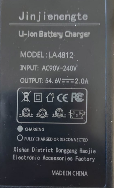 Încărcător bicicletă electrică 54.6V 2A – mufă XLR 3 pini (pentru baterii 48V Li‑Ion) [3]