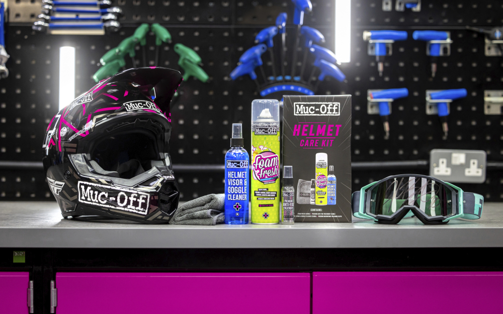 Kit întreținere cască Muc-Off Helmet Care Kit V2 20803 – Curățare vizieră & interior [7]