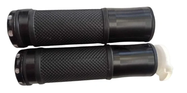 Mansoane scuter metalice + cauciuc negru – Ø 22 mm, cu plastic accelerație inclus [2]