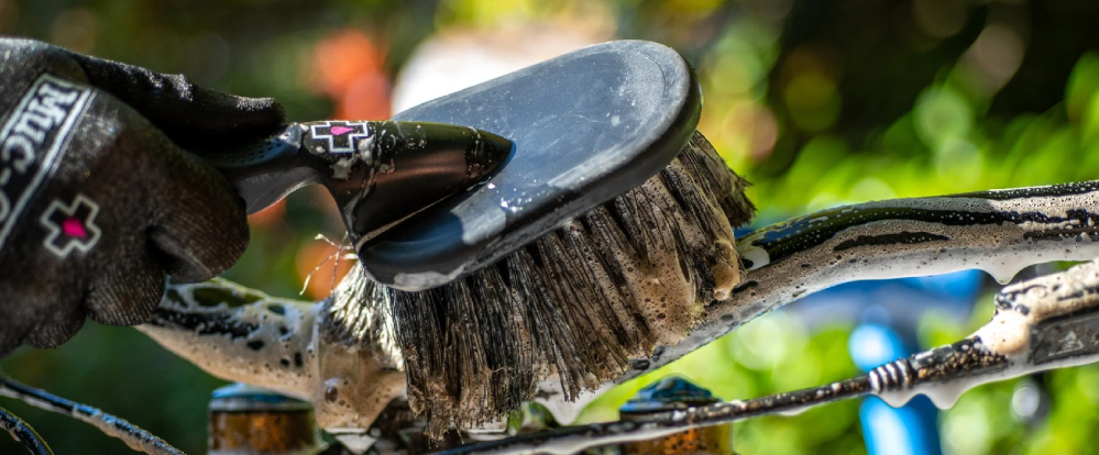 Set 3 perii premium Muc-Off 220 – Kit curățare motocicletă / bicicletă [6]