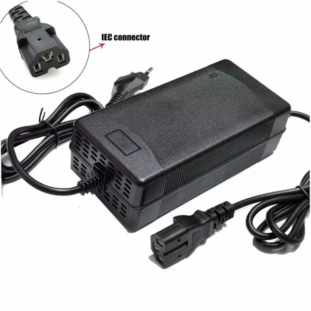 Încărcător baterie scuter electric tip „Harley / CityCoco” – 67.2 V [1]