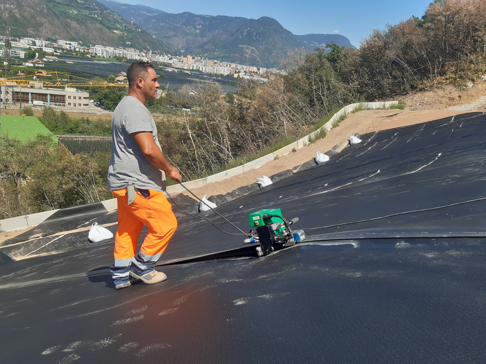 Masina Sudura cu Pana Calda BAK ComOn3 pentru Geomembrane HDPE si Folii Termoplastice [2]