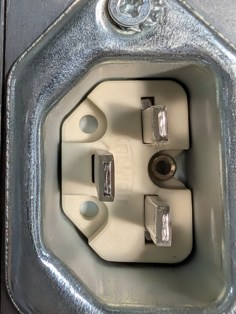 ceramic-band-heater-480x40-2800w-3pin [2]