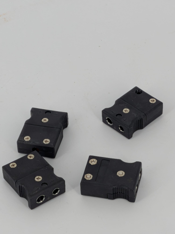 Conectori prize cabluri - type-j-thermocouple-connector-female-large-rspro.jpg