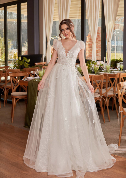 Sparkling tulle a-line wedding dress [1]
