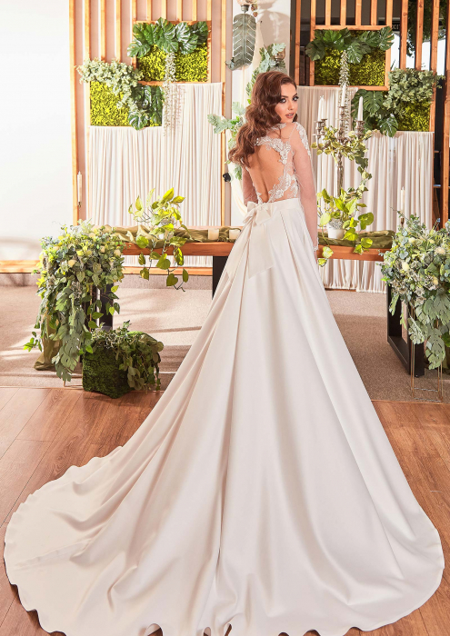 Elegant A-Line Wedding Dress with Sheer Lace Bodice and Open Back [1]
