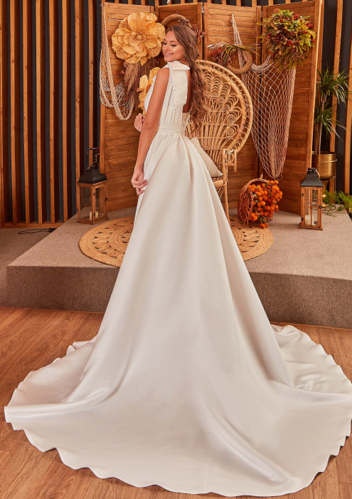 Asymmetrical One-Shoulder Satin A-Line Wedding Dress [4]