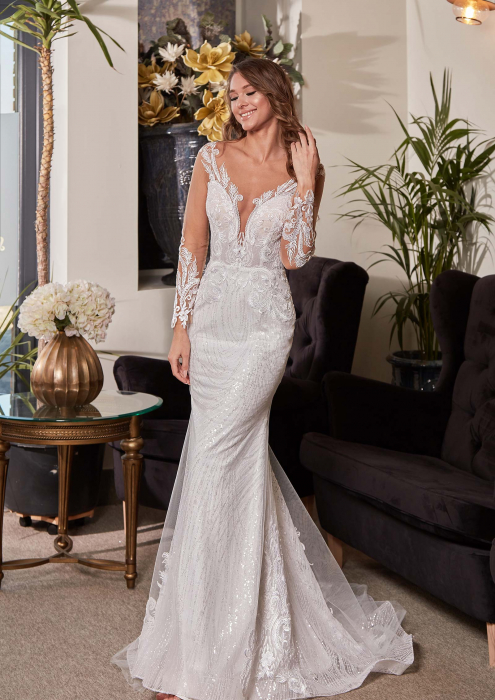 Glittery lace mermaid wedding dress [1]