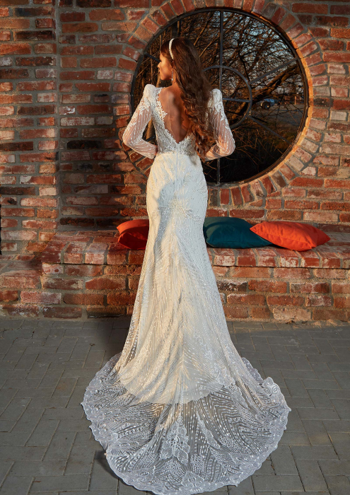 Long sleeve sparkling lace mermaid wedding gown [4]