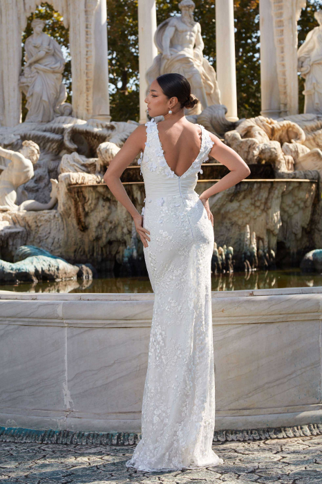 floral  lace mermaid wedding dress with detachable overskirt [5]