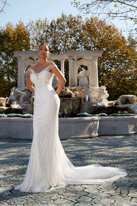 mermaid wedding dress with open back [1]