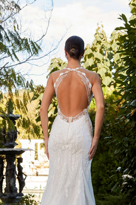Lace mermaid wedding dress with open back [7]