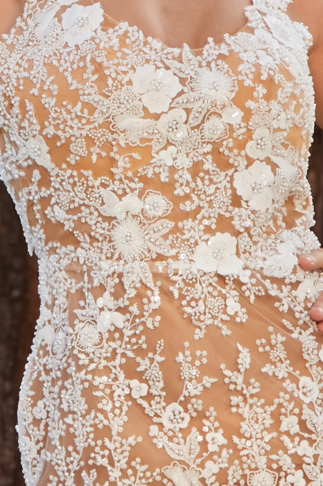 short wedding dress with detachable bow [8]