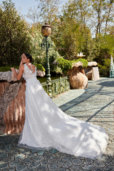 floral lace a-line slit wedding dress [6]