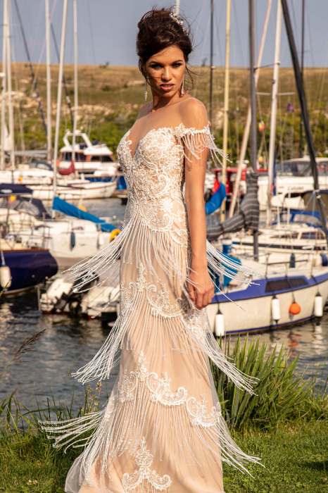 California- Fringe sheath wedding dress [6]