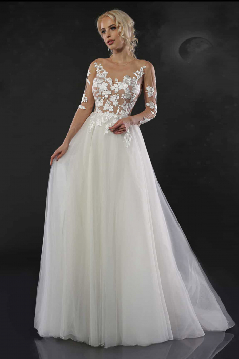 Floral Lace A-line Wedding Gown [4]