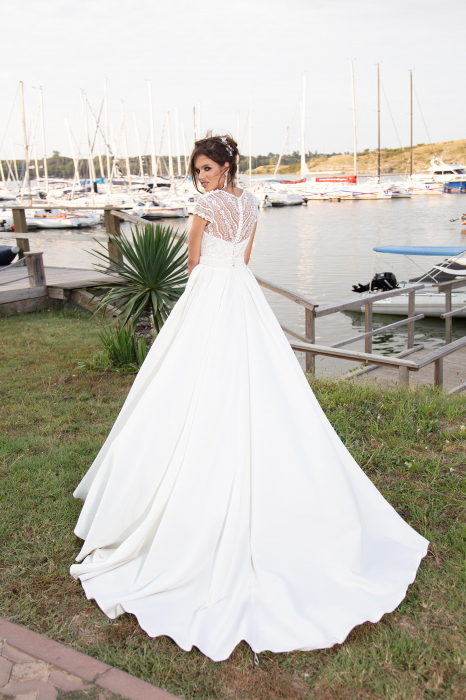 Lace and Satin A-line wedding dress [6]
