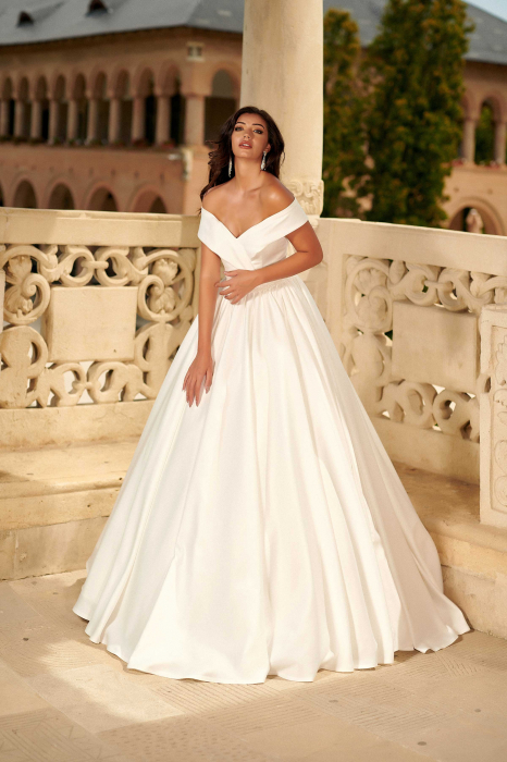 Classic Off-Shoulder Satin Ball Gown Wedding Dress [2]
