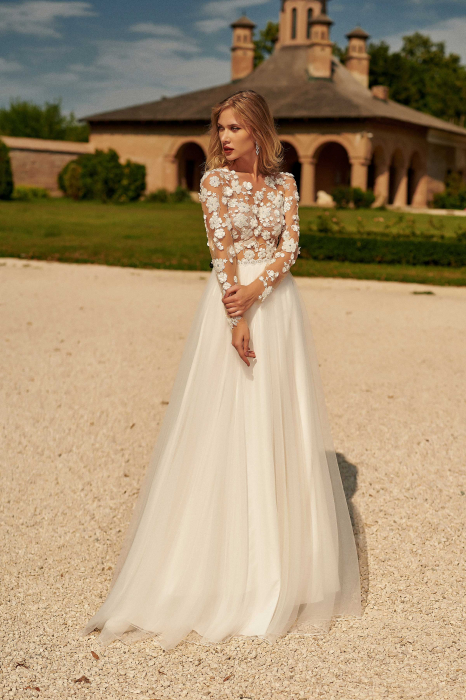 Floral Illusion Long-Sleeve Light Wedding Dress [4]