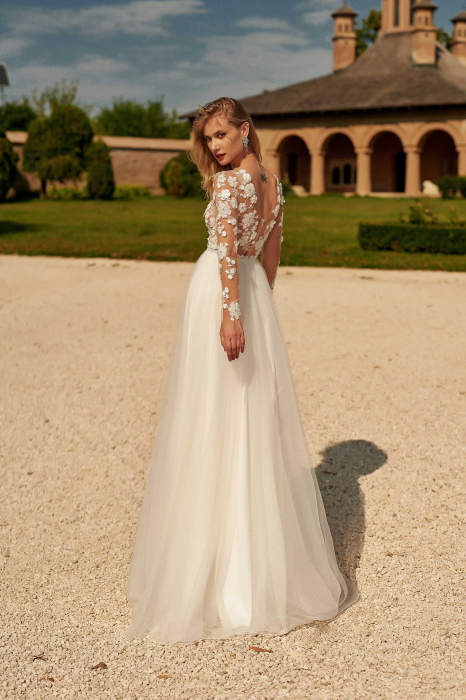 Floral Illusion Long-Sleeve Light Wedding Dress [7]