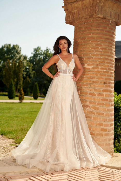 Spaghetti straps Lace Mermaid Wedding Dress with Detachable Overskirt [1]
