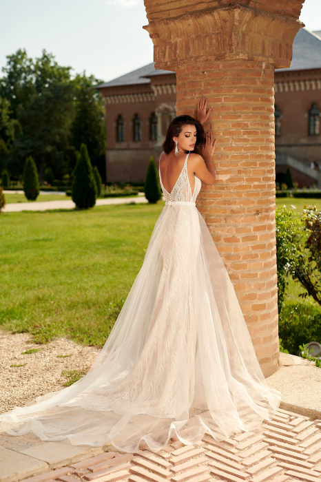 Spaghetti straps Lace Mermaid Wedding Dress with Detachable Overskirt [2]