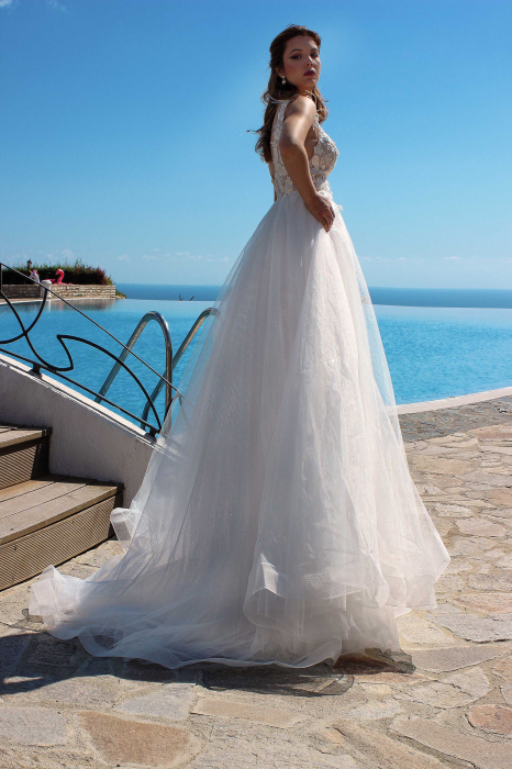 Lace and feathers glittery tulle wedding dress [4]