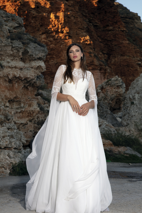 Long Sleeve Open Back Bohemian Lace wedding Dress [3]