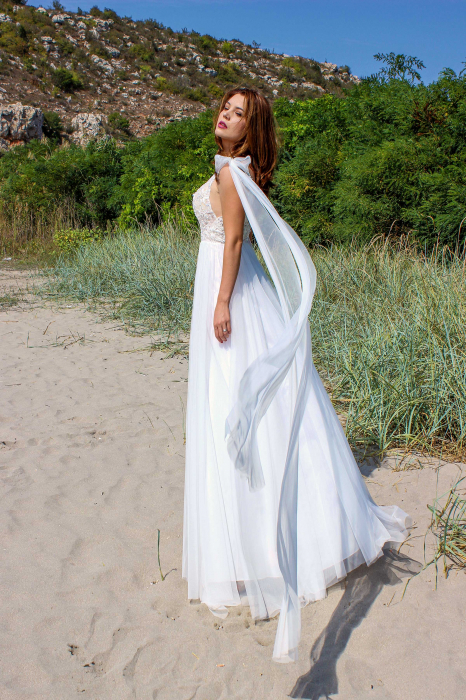 Lightweight slit outdoor ceremonies wedding dress [2]