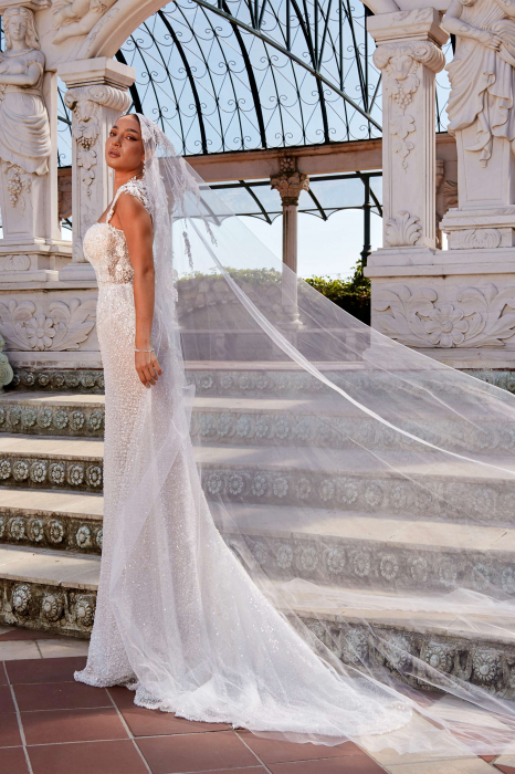 Lace applique bridal veil [1]