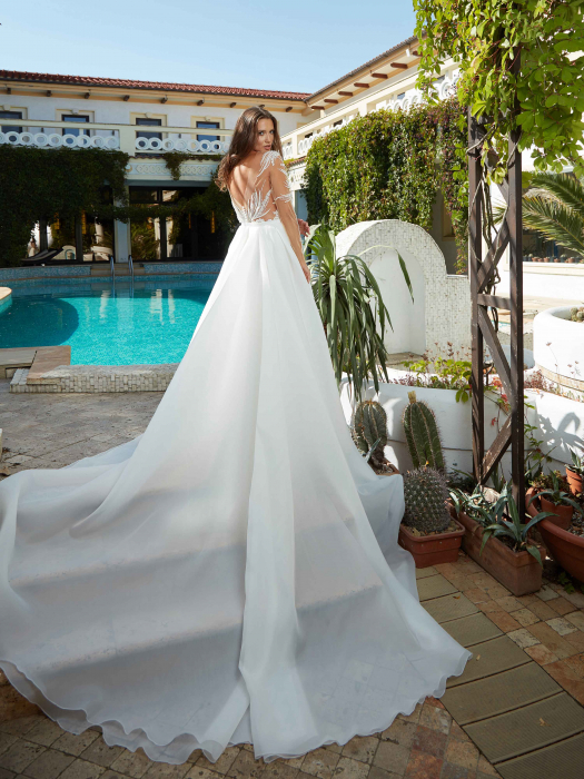 lace mermaid wedding dress with detachable overskirt [8]