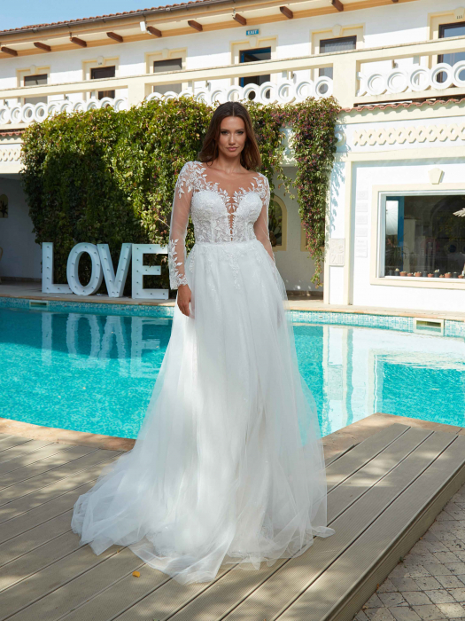 Lace and tulle long sleeves wedding dress [7]