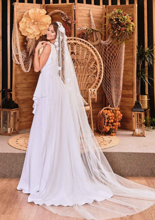 Floral wedding veil [8]