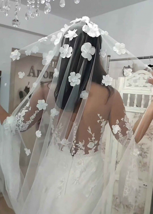 Floral wedding veil [1]